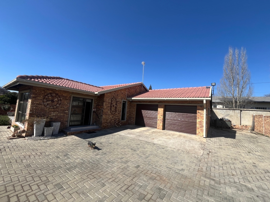 3 Bedroom Property for Sale in Frankfort Free State